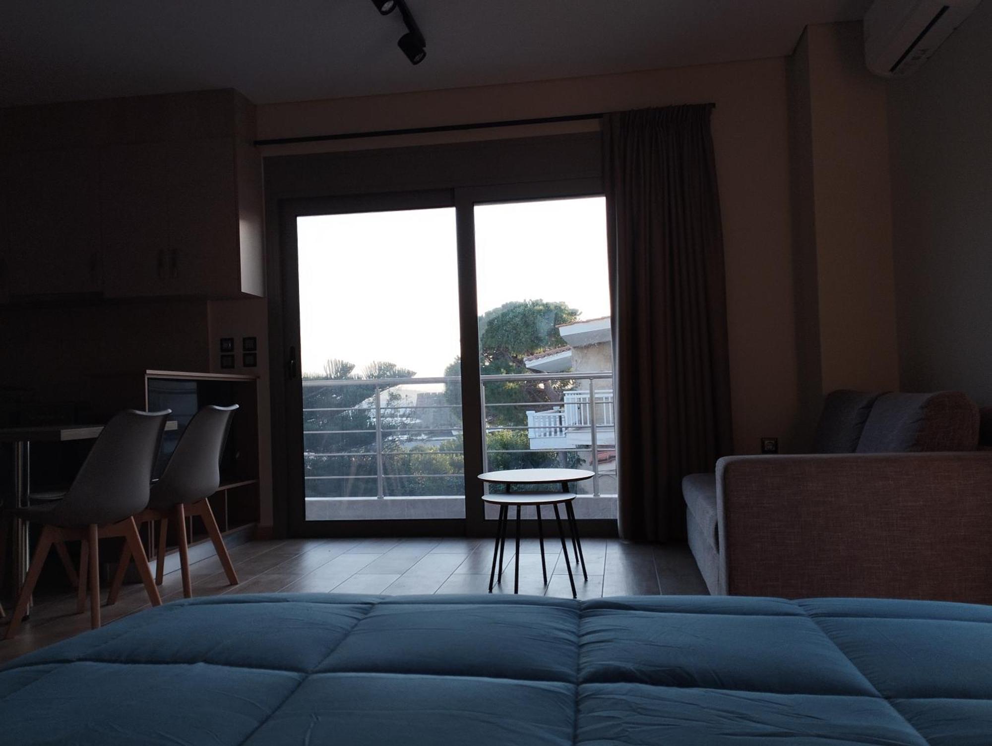 Antirrio Apartments Bagian luar foto